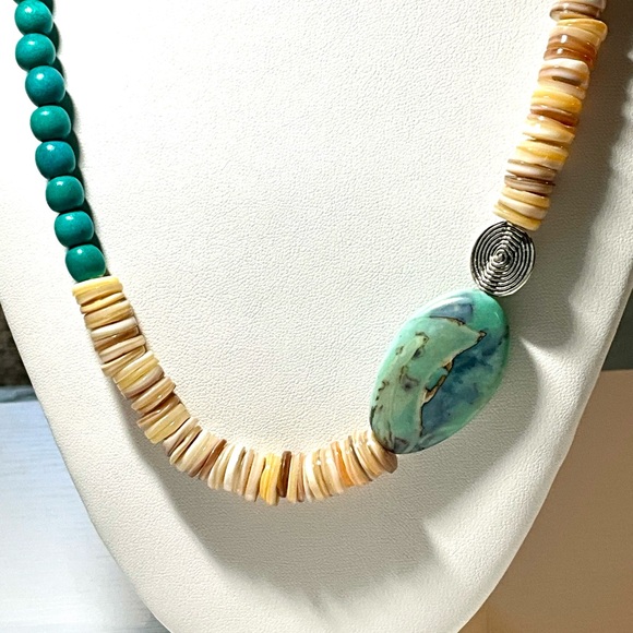 Artisan Crafted Necklace with Extender - Picture 3 of 7